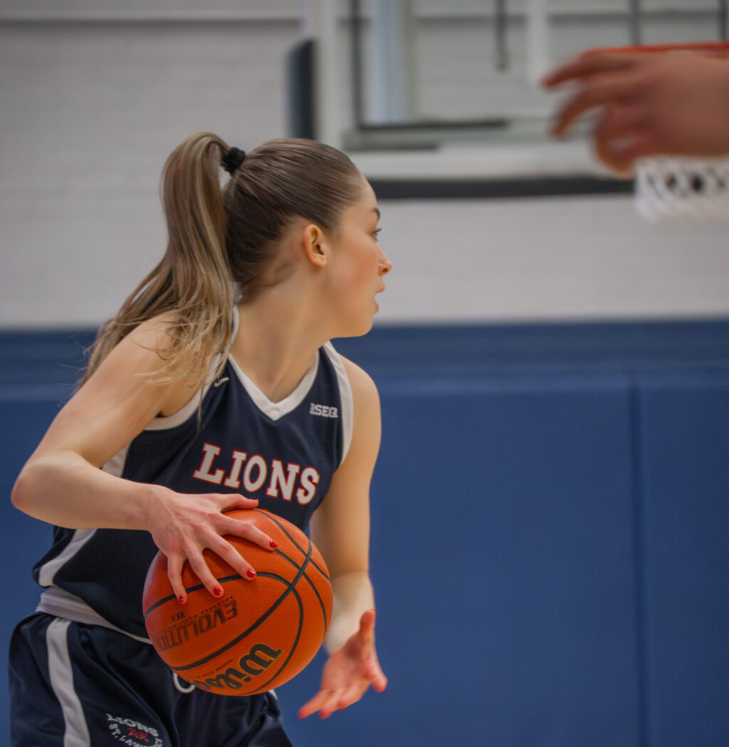 Women's Basketball - D2