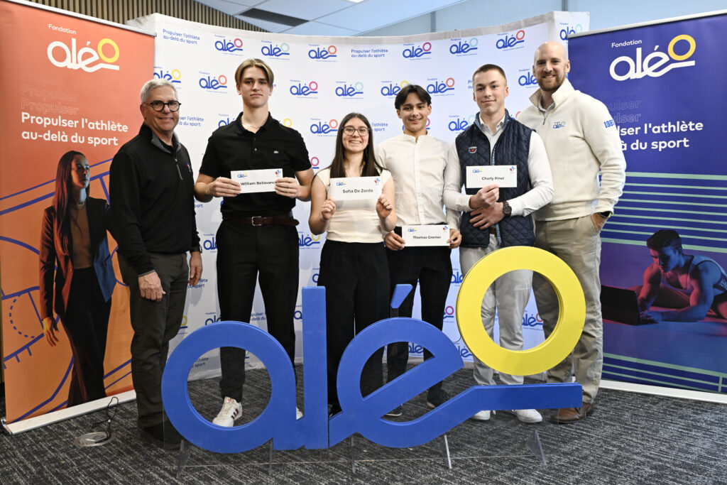 Student Golfers Win Aléo Foundation Scholarships