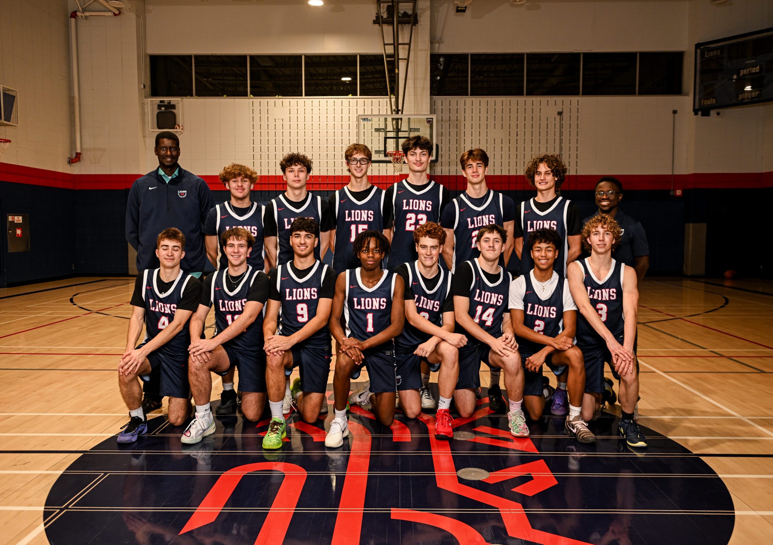 The D2 men basketball team taking a group picture