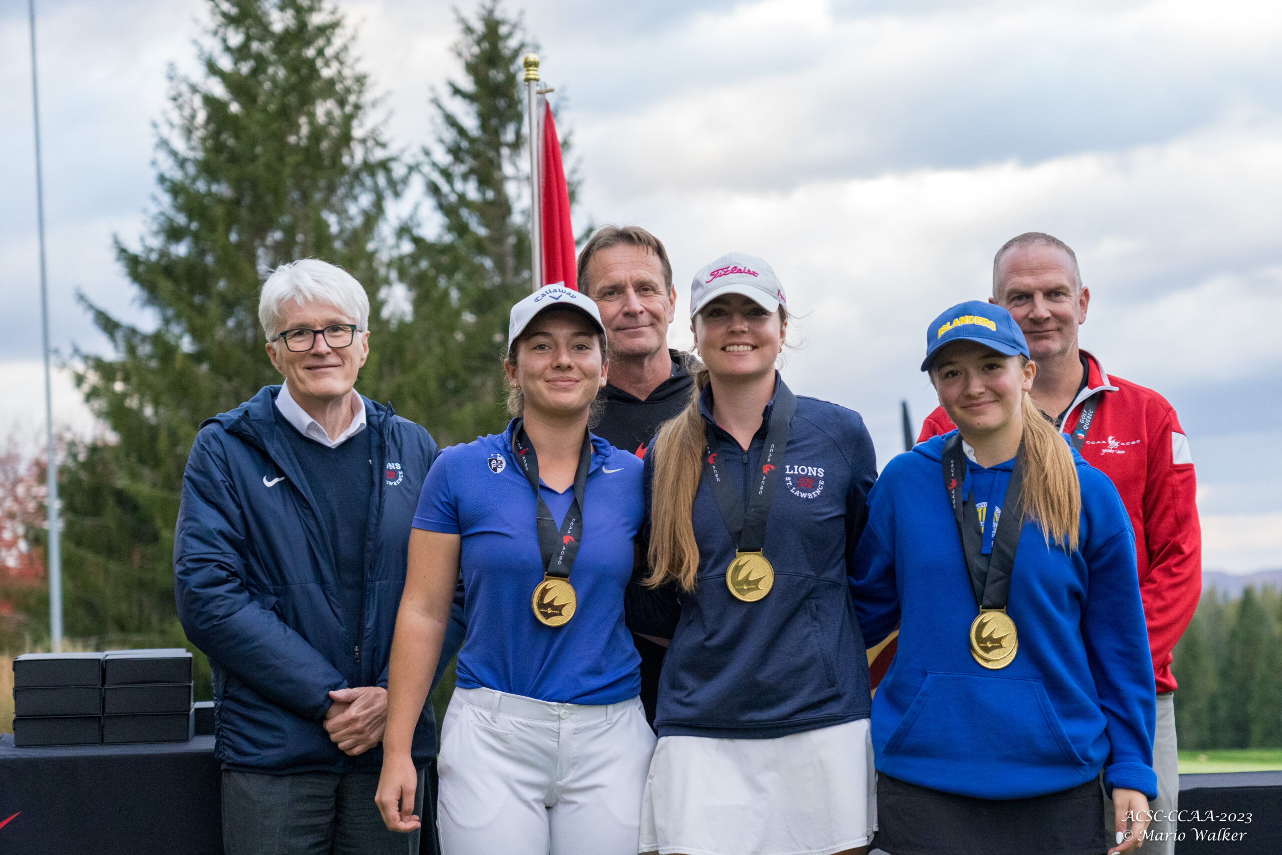 The RSEQ-1 team, including two St. Lawrence students, takes home gold in the women's team category.