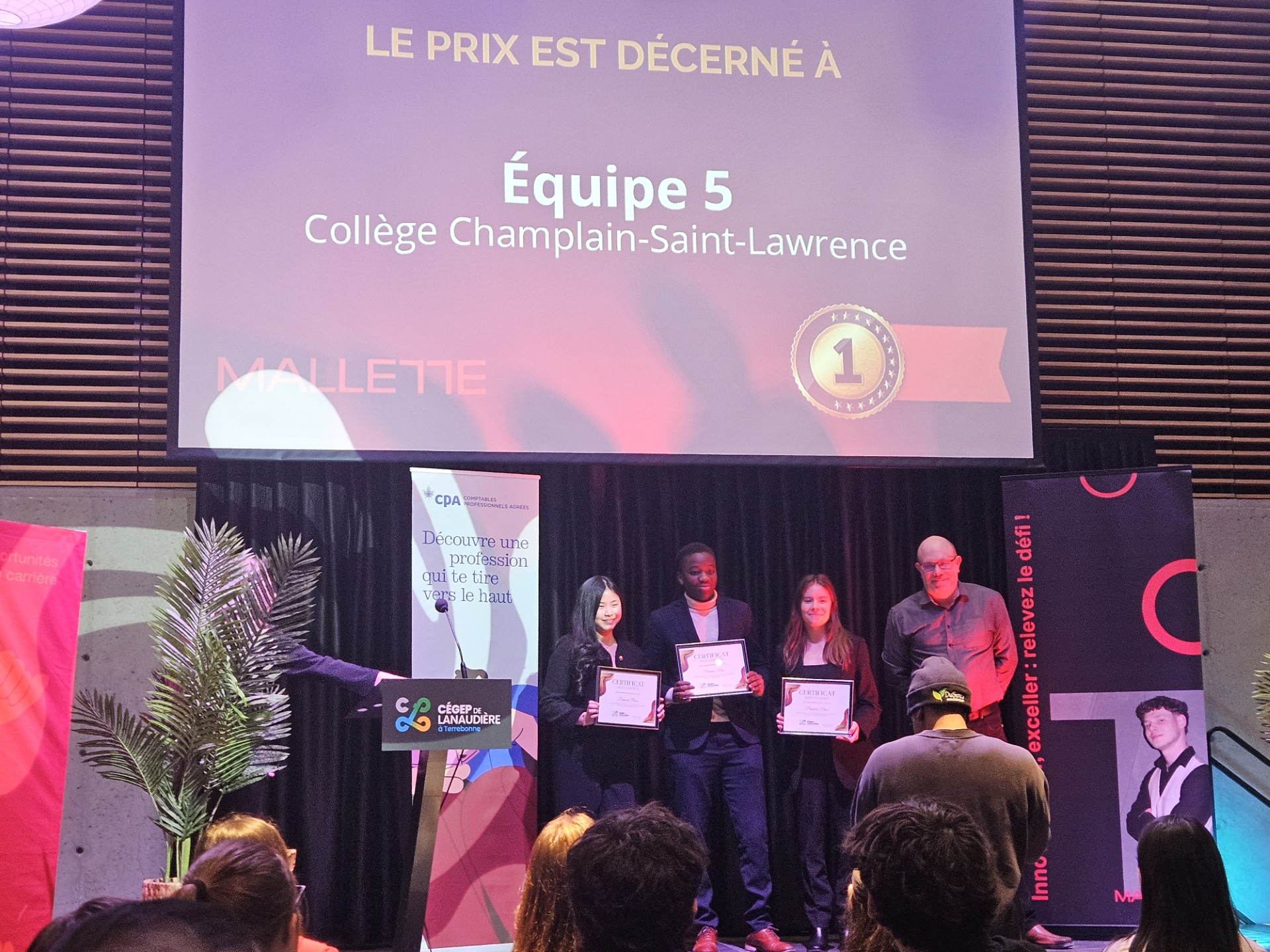 PW Sims Students Place 1st in Mallette Défi Entrepreneurial at Cegep Lanaudière in Terrebonne